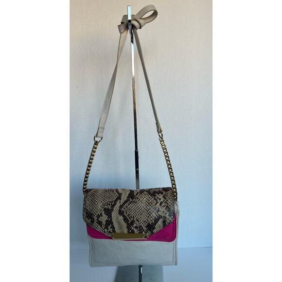 Gianni Bini Contrast Snakeskin Effect Envelope Flap Pink Bone Crossbody Purse - Picture 1 of 11